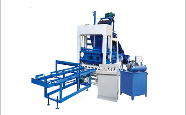 QT4-15B全自動化免燒磚機(jī)