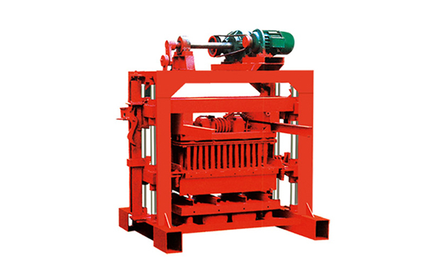QT6-15型水泥磚機(jī)
